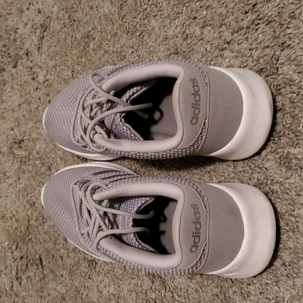 Adidas - Picture 2 of 3